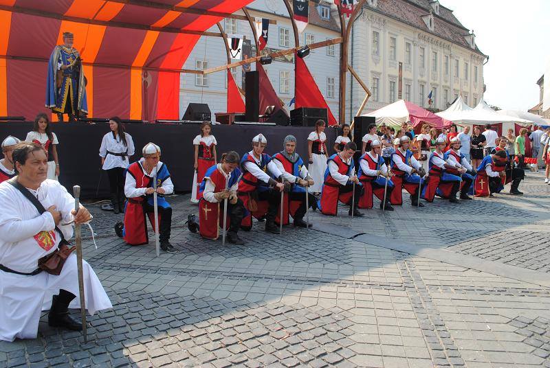 Scutierii de Műhlbach ingenuncheati (umiliti) de autoritatile locale!