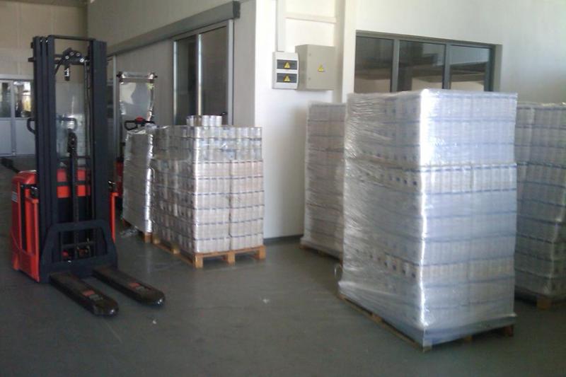 Începând de joi se distribuie ajutoare alimentare persoanelor defavorizate din Aiud