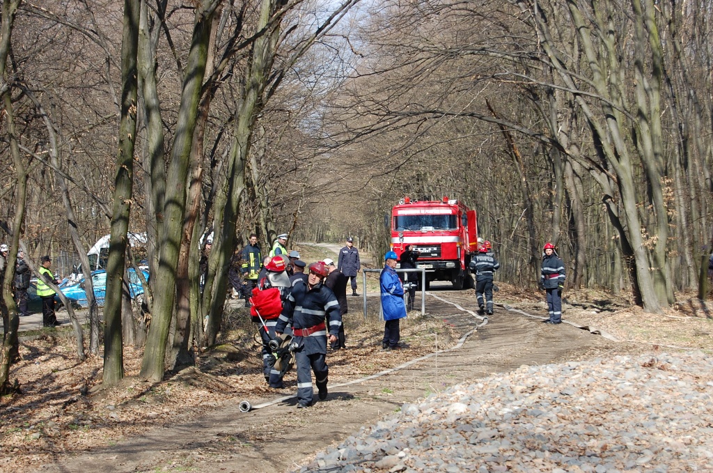 Exercițiu spectaculos efectuat de ISU Alba în cumuna Cetatea de Baltă, în colaborare cu ISU Mureș și ISU Sibiu